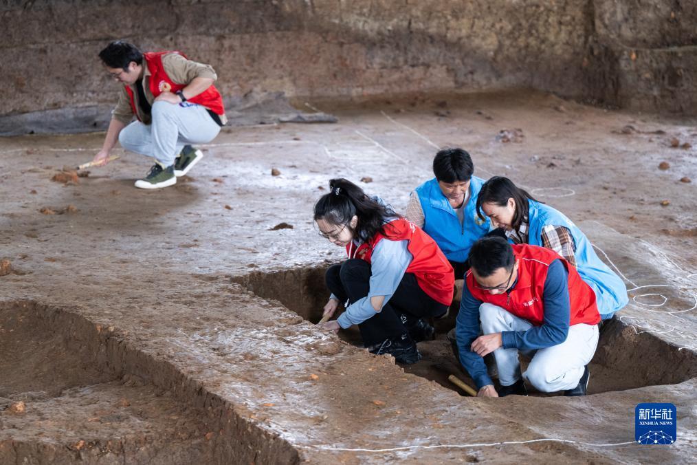 奔驰宝马游戏平台